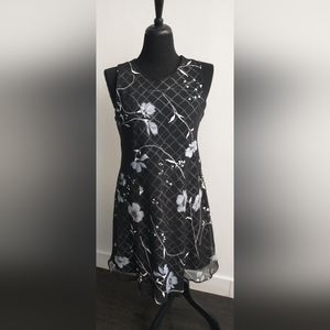 Black and White lightweight Floral Dress
